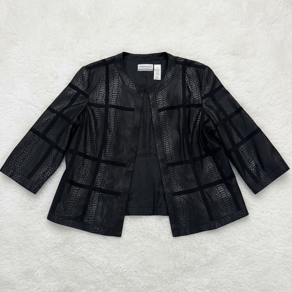 Alfred Dunner Women's Black Snake Print Jacket - Size 16P b83